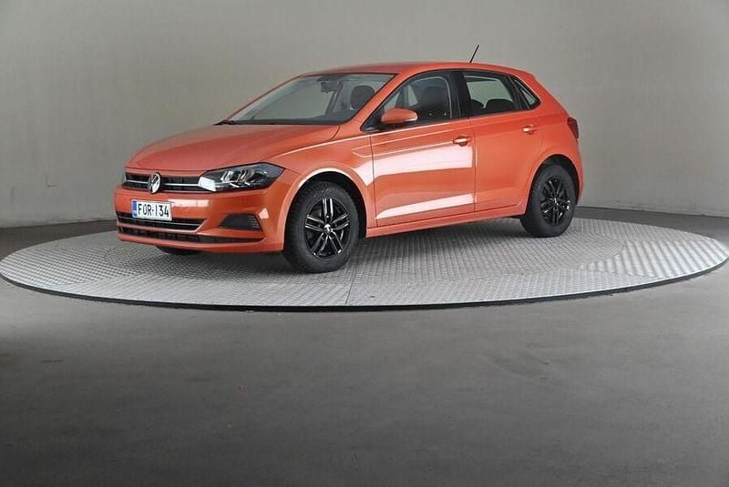 Käytetty VW Polo Style 95 HP (69 kW) 2021 Viistoperä