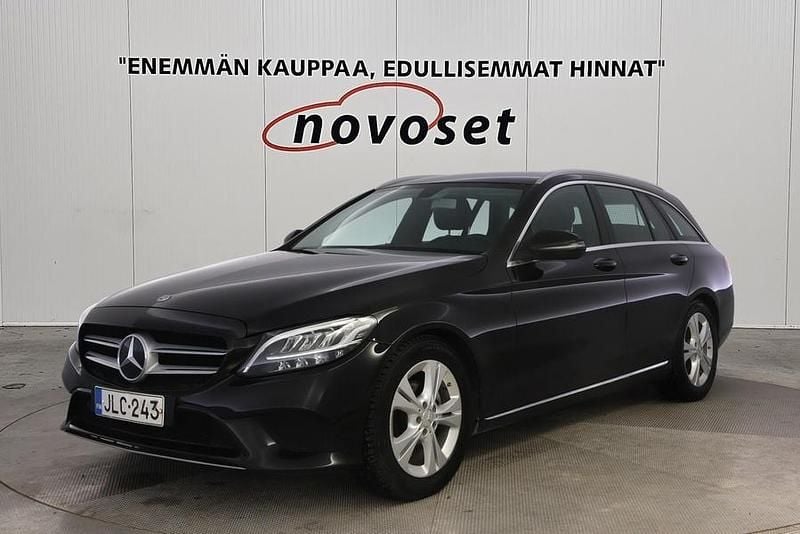 Musta Käytetty 2019 Mercedes C180 Farmari | 13 770 € (Perustarjous) - Kuva 1/4