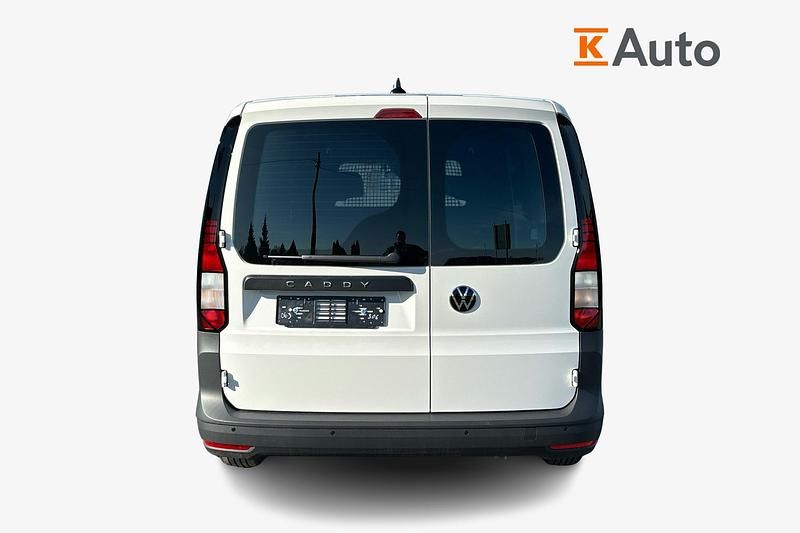 Uusi VW Caddy Maxi 101 HP (74 kW) 2026 Valkoinen Tila-auto