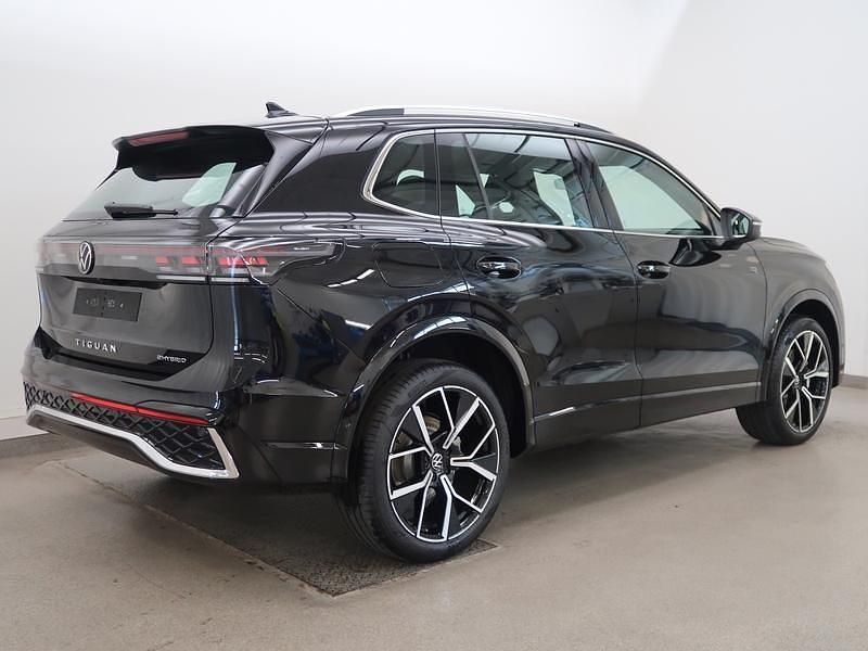 Uusi VW Tiguan R-line Edition 204 HP (150 kW) 2025 Katumaasturi