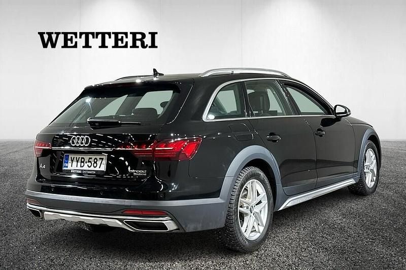 Käytetty Audi A4 Allroad 204 HP (150 kW) 2024 Musta Farmari
