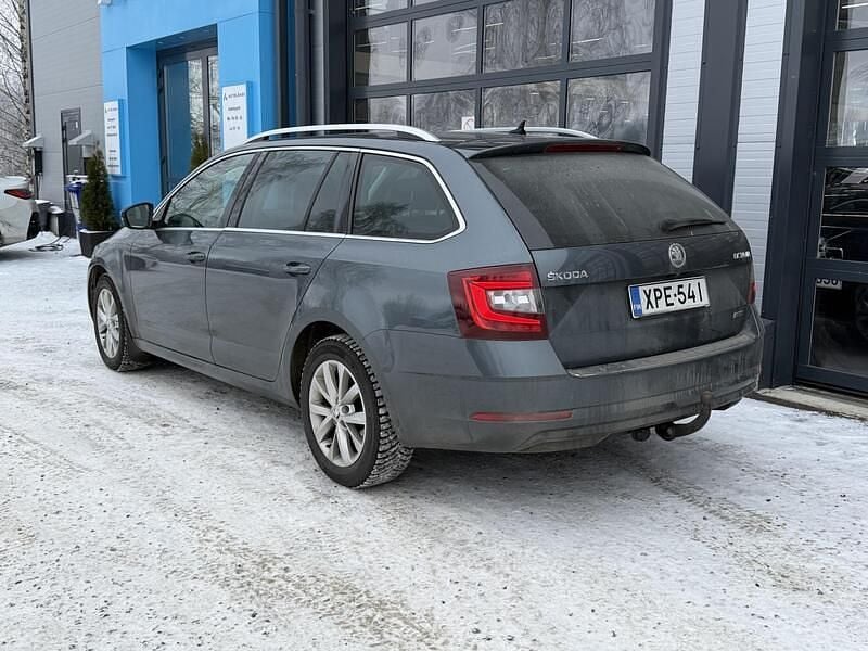 Käytetty Skoda Octavia G-TEC Business Line 131 HP (96 kW) 2020 Farmari