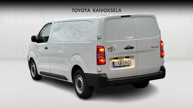 Käytetty Toyota Proace 144 HP (105 kW) 2024 Valkoinen Tila-auto
