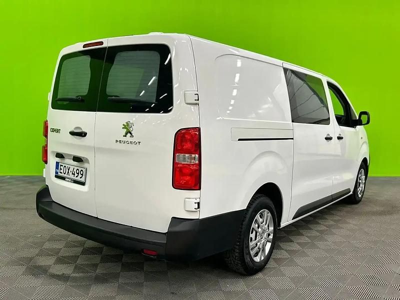 Käytetty Peugeot Expert 122 HP (89 kW) 2018 Banquise white paint/standard flat ext trim type Van
