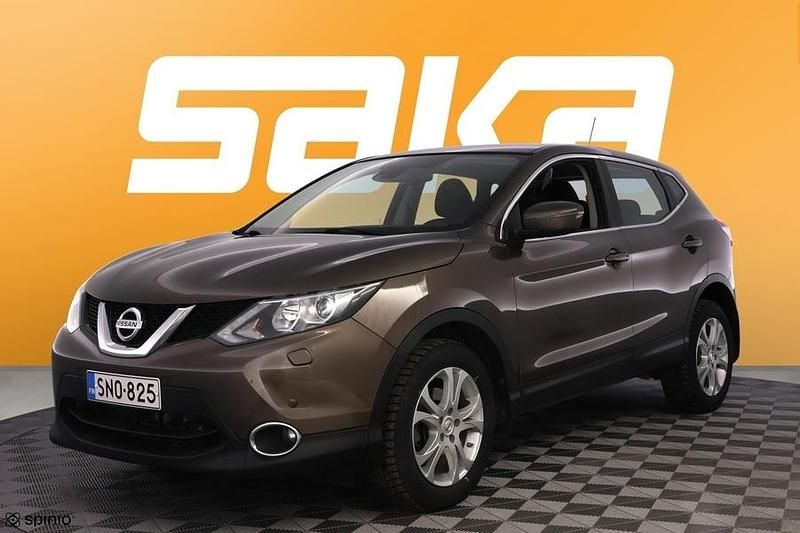 Käytetty Nissan Qashqai Acenta 116 HP (85 kW) 2016 Katumaasturi