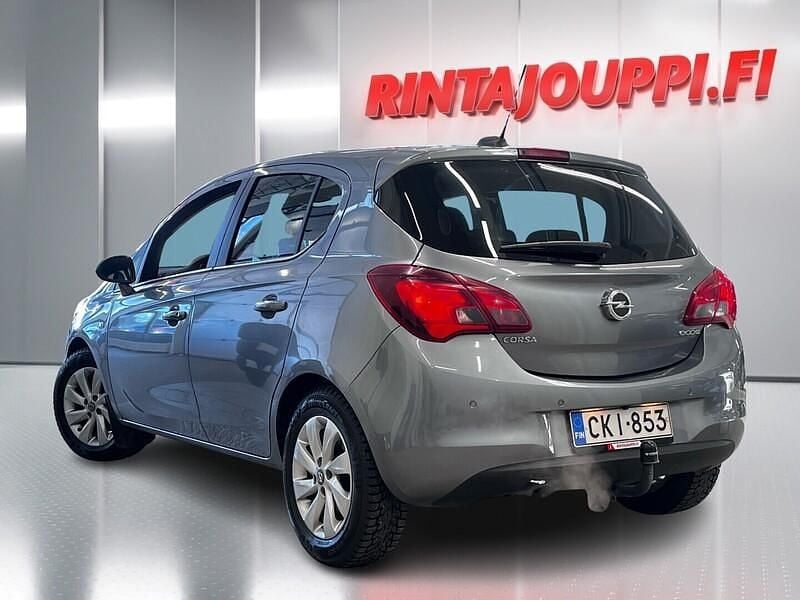 Käytetty Opel Corsa Innovation 90 HP (66 kW) 2016 Farmari