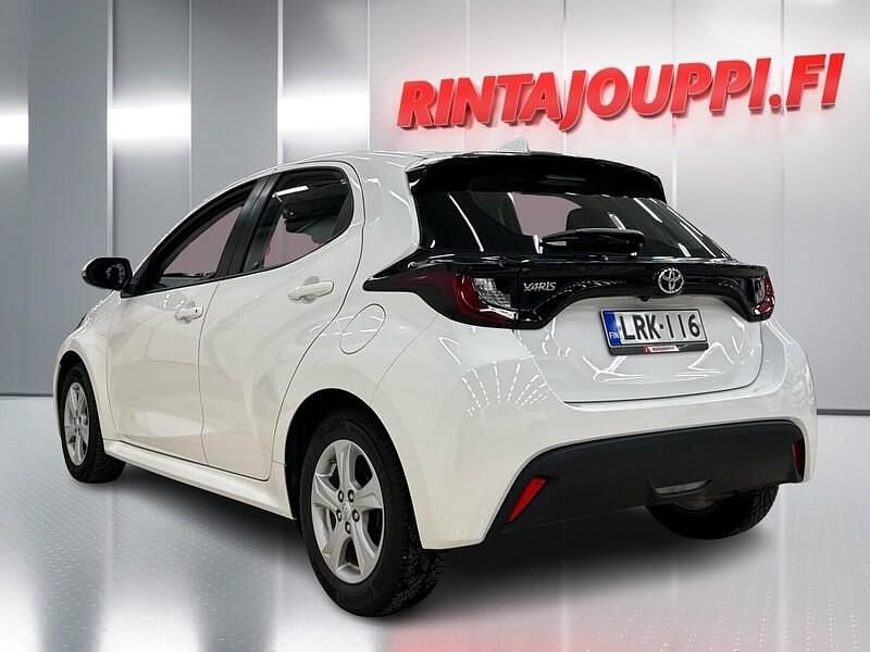 Käytetty Toyota Yaris Multidrive S 125 HP (91 kW) 2022 Valkoinen Viistoperä