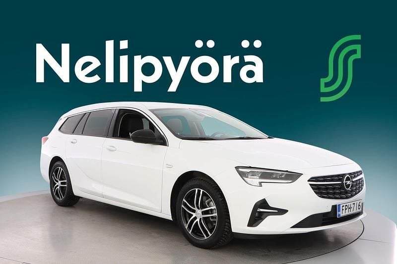 Käytetty Opel Insignia Innovation 200 HP (147 kW) 2022 Musta Farmari