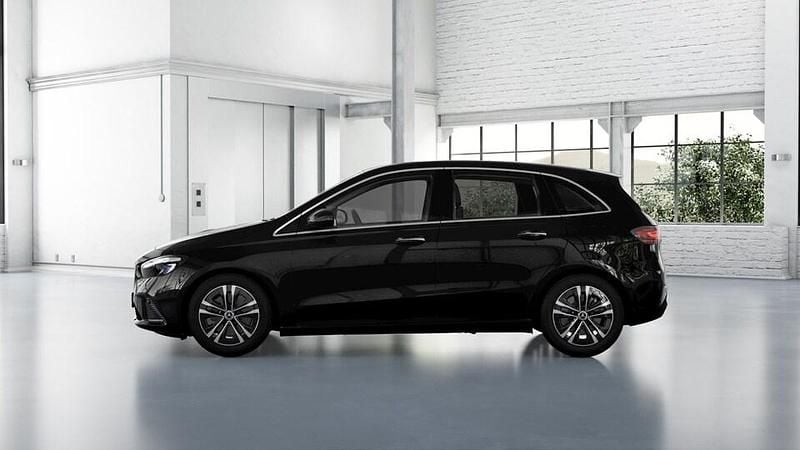 Käytetty Mercedes B250e Advanced Plus 163 HP (119 kW) 2023 Musta Tila-auto
