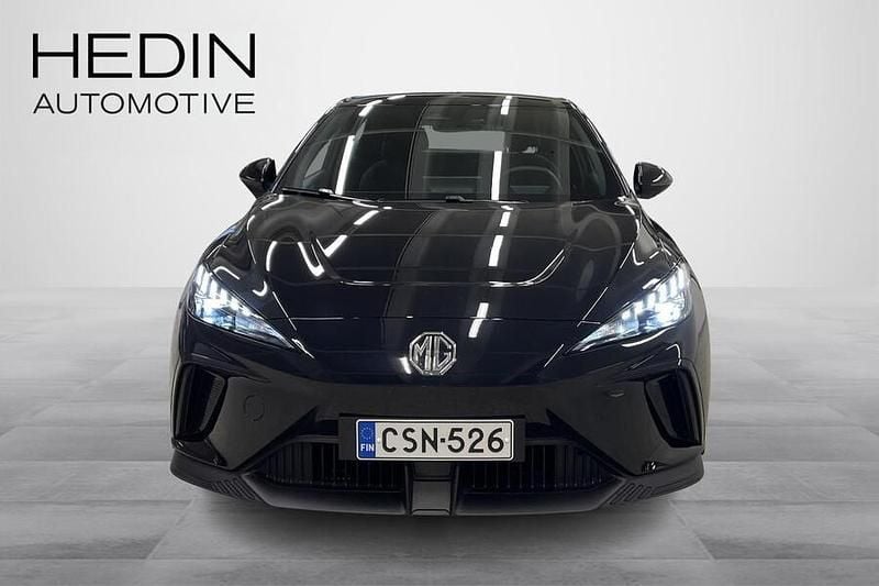 Käytetty MG MG4 EV 125 kW (170 HP) 2022 Musta Viistoperä