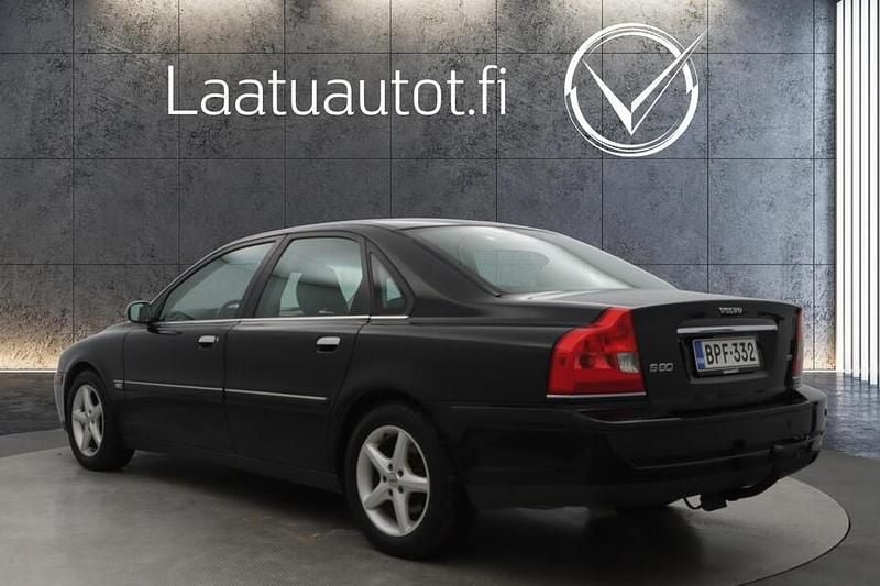 Käytetty Volvo S80 Momentum 196 HP (144 kW) 2004 Sedan