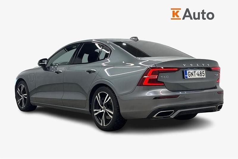 Käytetty Volvo S60 Business Edition 392 HP (288 kW) 2020 Harmaa Sedan