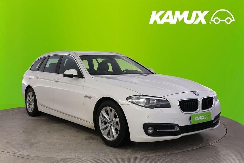 Valkoinen Käytetty 2017 BMW 518 Exclusive Farmari | 10 990 € (Supertarjous) - Kuva 1/3