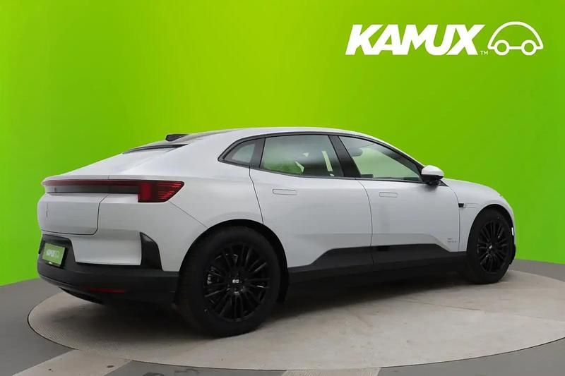Uusi Polestar 4 Long Range Dual motor 400 kW (544 HP) 2025 Hopea / harmaa Katumaasturi