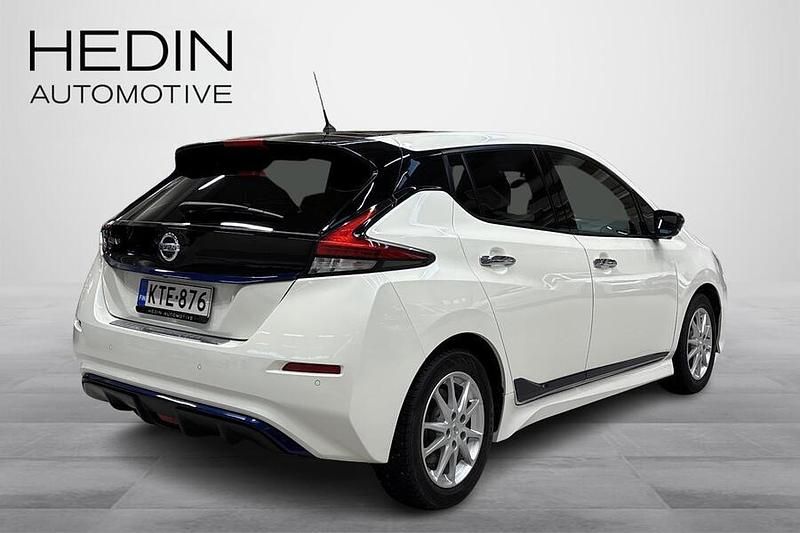 Käytetty Nissan Leaf 360º 110 kW (150 HP) 2018 Valkoinen Viistoperä