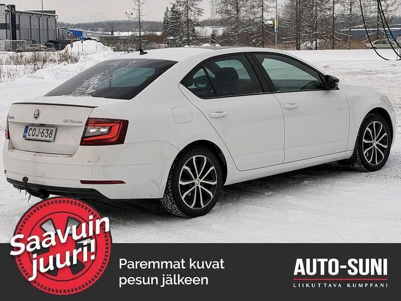 Käytetty Skoda Octavia Business Line 150 HP (110 kW) 2020 Valkoinen Sedan