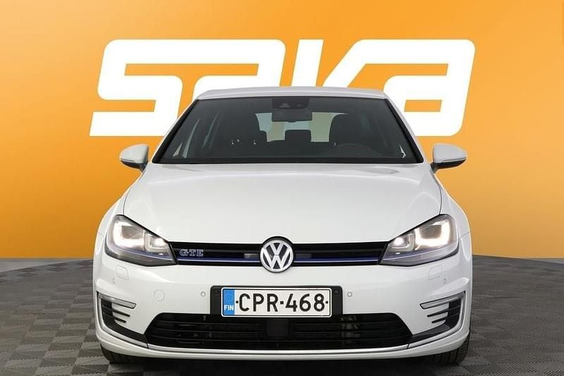 Käytetty VW Golf VII GTE 204 HP (150 kW) 2016 Viistoperä