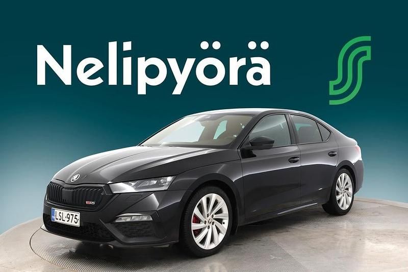 Käytetty Skoda Octavia RS 200 HP (147 kW) 2023 Musta Sedan