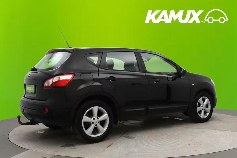 Käytetty Nissan Qashqai Acenta 110 HP (80 kW) 2012 Musta Katumaasturi