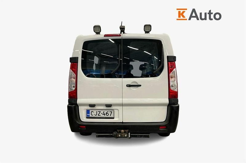 Käytetty Toyota Proace Active 163 HP (119 kW) 2015 Valkoinen Tila-auto