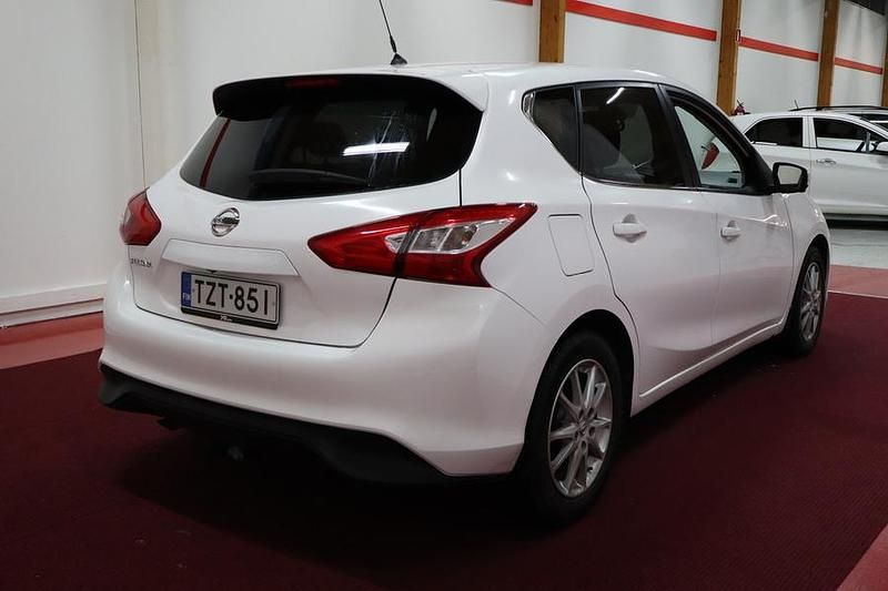 Käytetty Nissan Pulsar 360º 116 HP (85 kW) 2015 Viistoperä