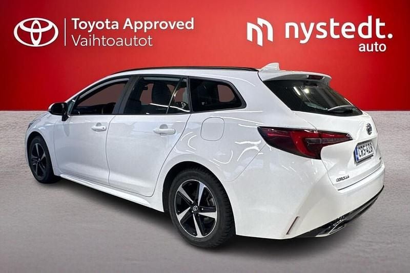 Käytetty Toyota Corolla Active 140 HP (102 kW) 2024 Valkoinen Farmari