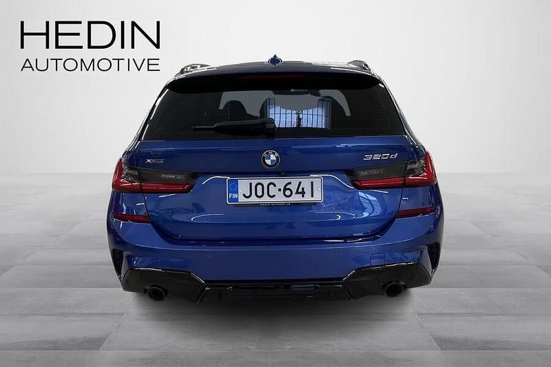 Käytetty BMW 320e M Sport 190 HP (139 kW) 2021 Sininen Farmari