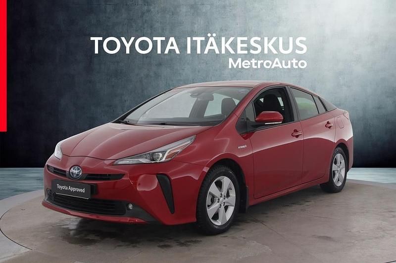 Käytetty Toyota Prius Active 122 HP (89 kW) 2020 Met. punainen Viistoperä