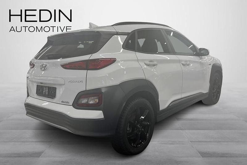 Käytetty Hyundai Kona Style 150 kW (204 HP) 2020 Valkoinen Katumaasturi