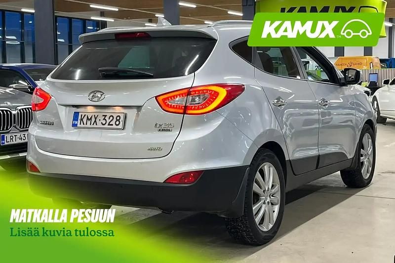 Käytetty Hyundai ix35 Premium 184 HP (135 kW) 2015 Hopea / harmaa Katumaasturi