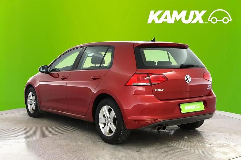 Käytetty VW Golf VII Comfortline 122 HP (89 kW) 2013 Punainen Sedan