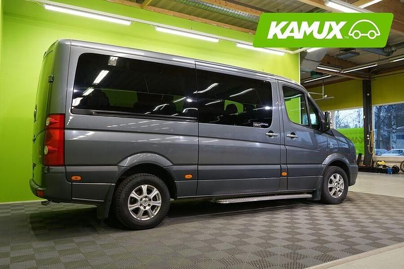 Käytetty VW Crafter Pro 163 HP (119 kW) 2017 Hopea / harmaa Van