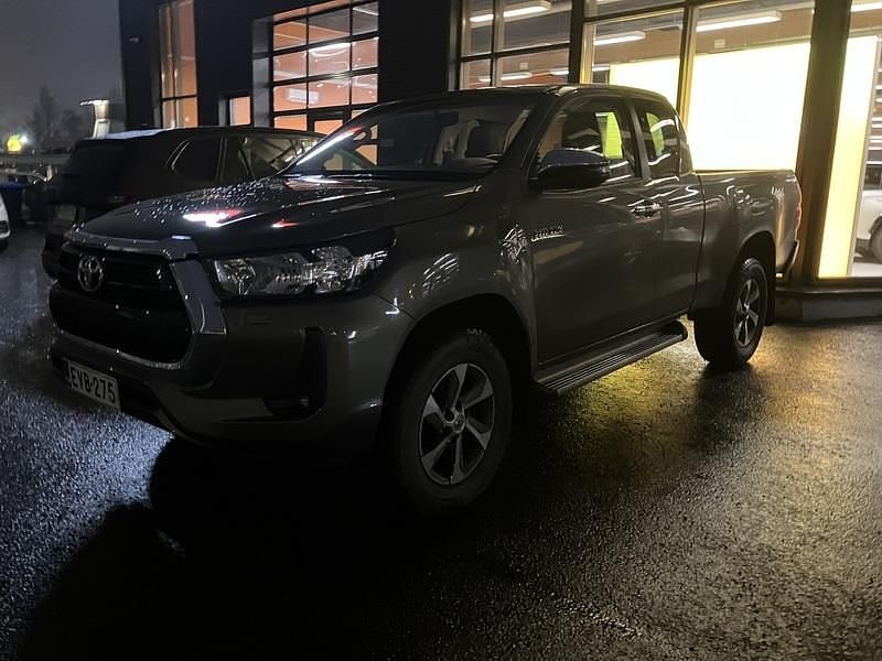 Käytetty 2024 Toyota HiLux Active Nouto | 46 900 € (Perustarjous) - Kuva 1/4