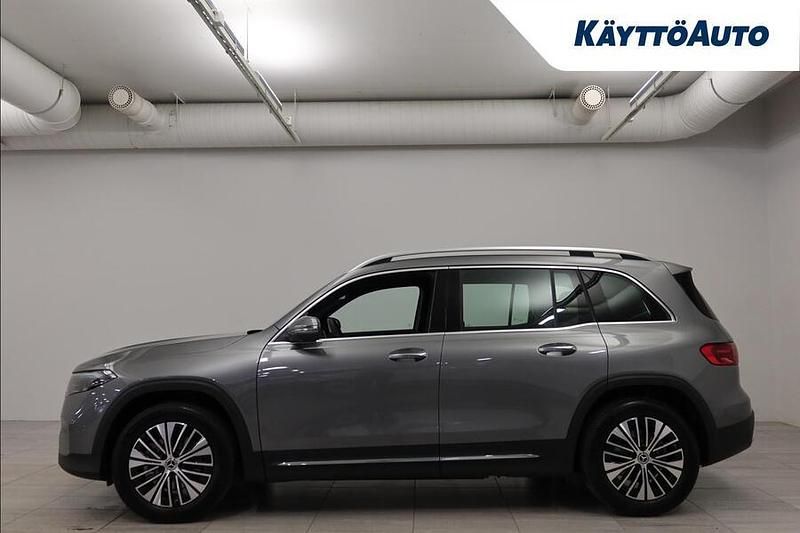 Uusi Mercedes EQB250+ Business 139 kW (190 HP) 2025 Harmaa Katumaasturi