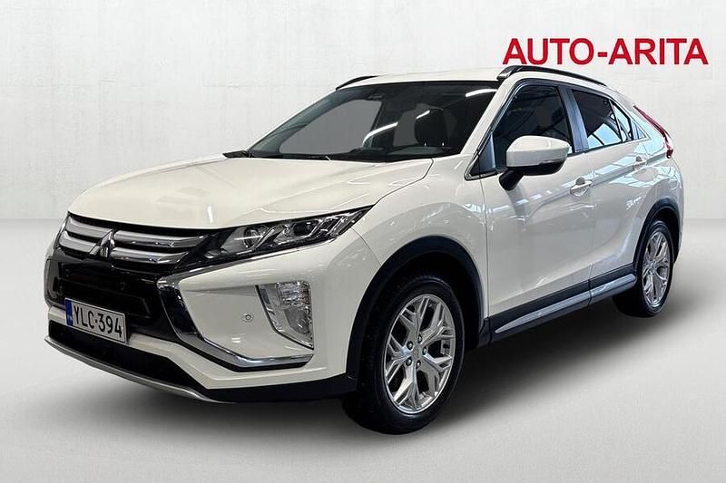Käytetty Mitsubishi Eclipse Cross Active 163 HP (119 kW) 2019 Valkoinen Katumaasturi