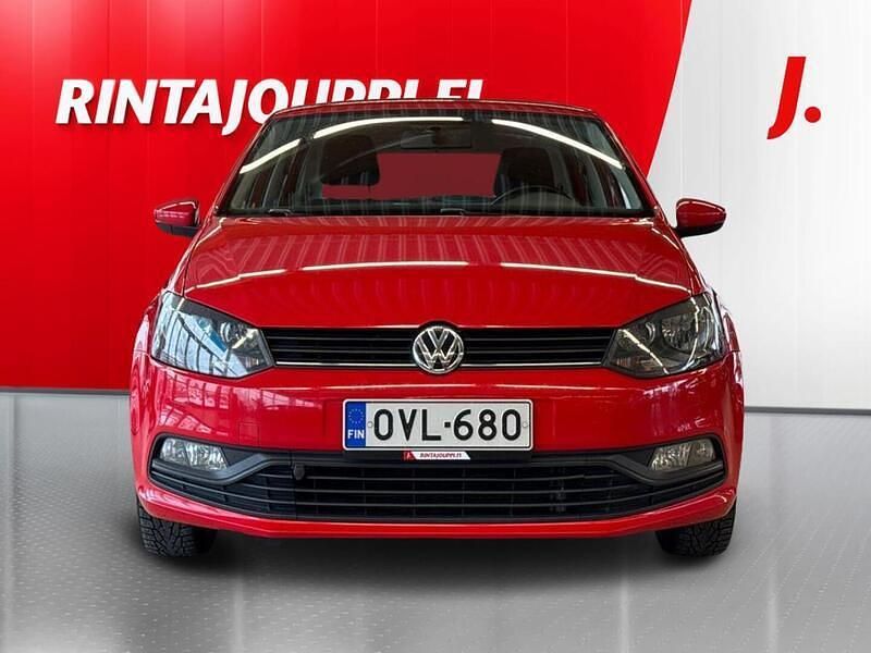 Käytetty VW Polo Trendline 75 HP (55 kW) 2016 Punainen Viistoperä