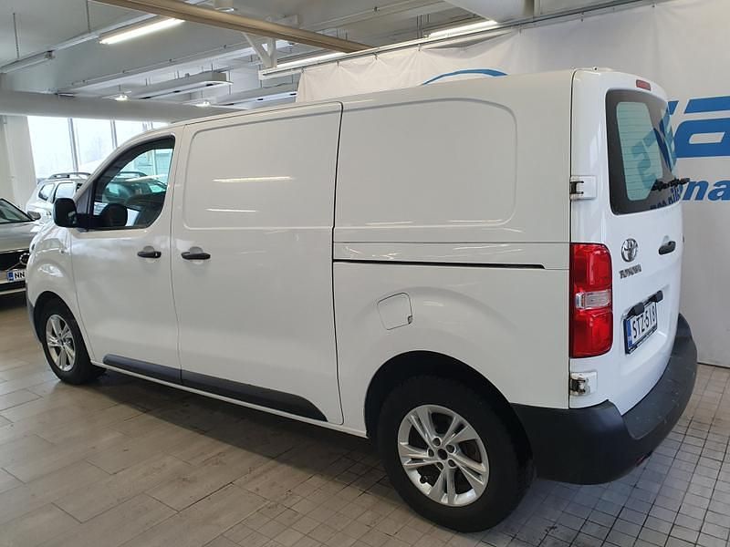 Käytetty Toyota Proace 95 HP (69 kW) 2019 Tila-auto