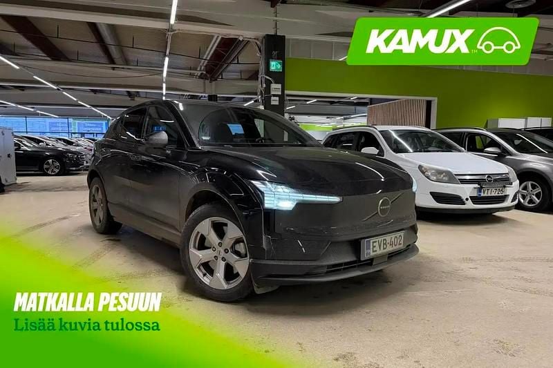 Käytetty Volvo EX30 Performance 314 kW (428 HP) 2024 Musta Katumaasturi