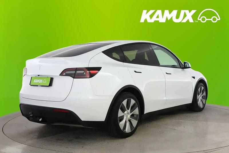 Käytetty Tesla Model Y RWD 219 kW (299 HP) 2023 Valkoinen Katumaasturi