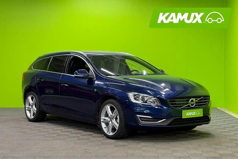 Sininen Käytetty 2015 Volvo V60 Business Edition Farmari | 17 990 € (Perustarjous) - Kuva 1/4