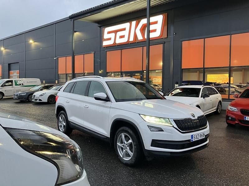Käytetty 2019 Skoda Kodiaq Style Katumaasturi | 30 890 € (Hyvä tarjous) - Kuva 1/4