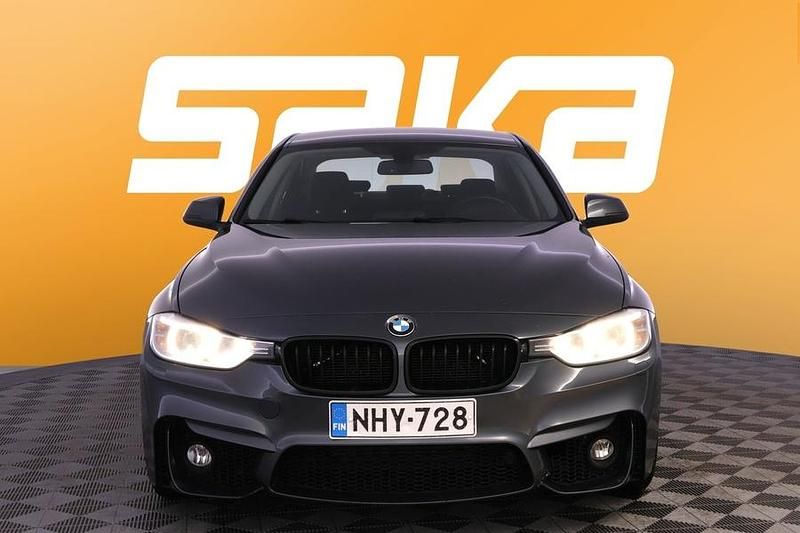 Käytetty BMW 320 184 HP (135 kW) 2012 Sedan