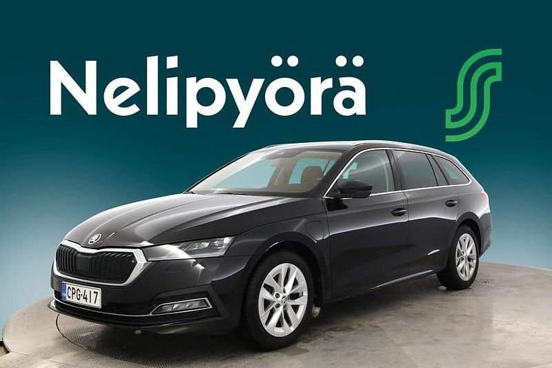 Käytetty Skoda Octavia Style 204 HP (150 kW) 2021 Musta Farmari
