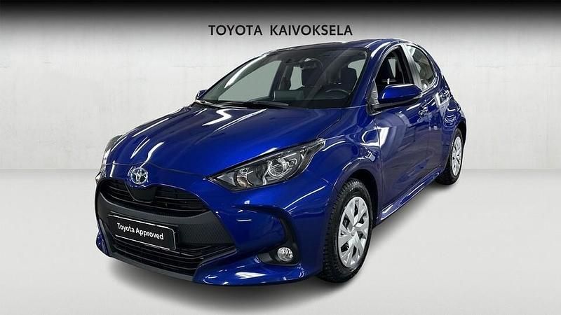 Käytetty Toyota Yaris Hybrid Active 116 HP (85 kW) 2024 Viistoperä