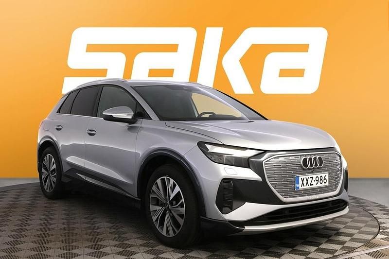 Käytetty Audi Q4 e-tron 219 kW (299 HP) 2022 Katumaasturi