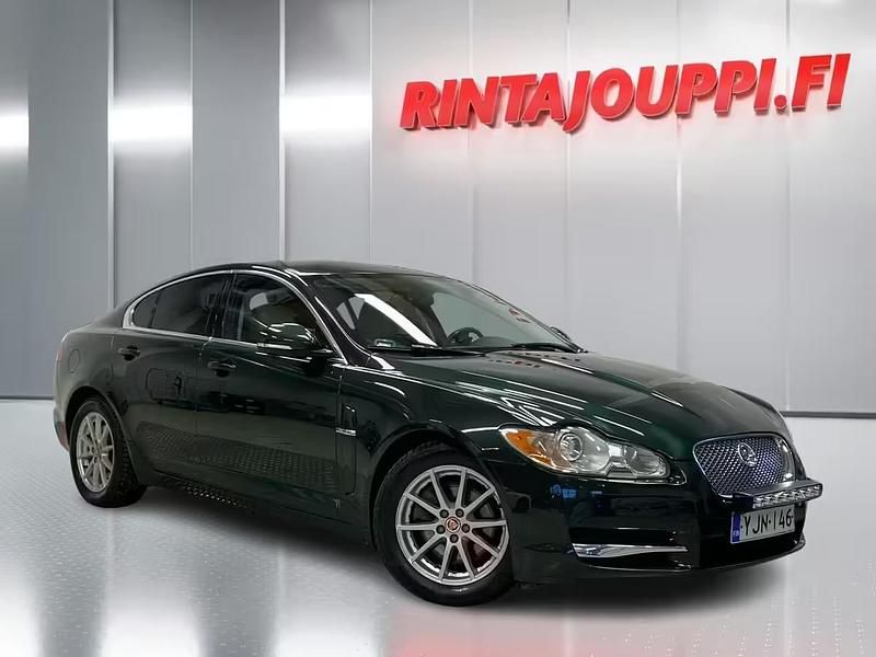 Käytetty Jaguar XF S 211 HP (155 kW) 2011 Vihreä Sedan