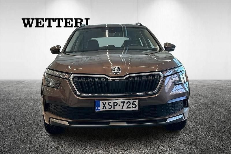 Käytetty Skoda Kamiq Ambition 150 HP (110 kW) 2020 Katumaasturi