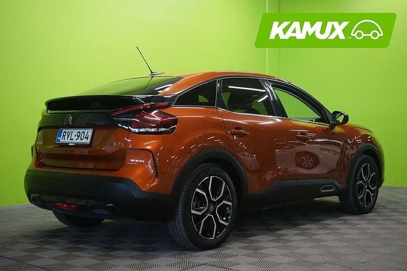 Käytetty Citroën e-C4 Comfort 100 kW (136 HP) 2022 Oranssi Viistoperä