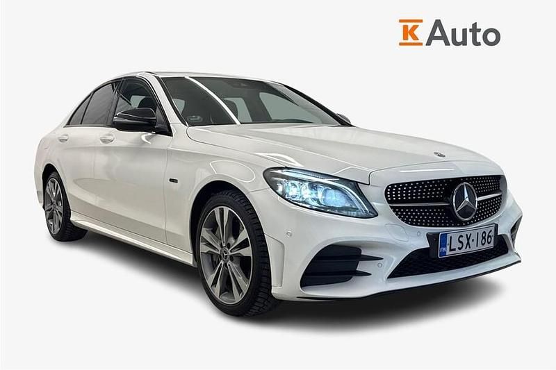 Käytetty 2020 Mercedes C300e Business Sedan | 27 890 € (Perustarjous) - Kuva 1/3