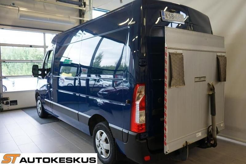 Käytetty Nissan NV400 150 HP (110 kW) 2016 Sininen Van
